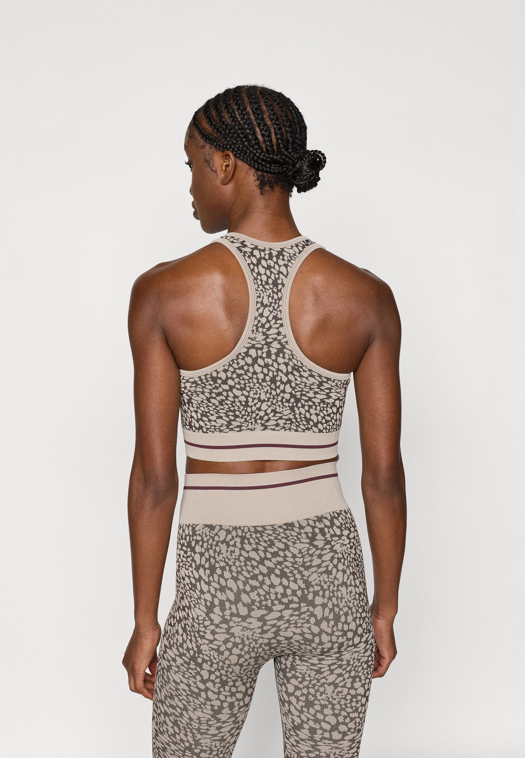 ONLY Play ONPDAISY SEAM BRA