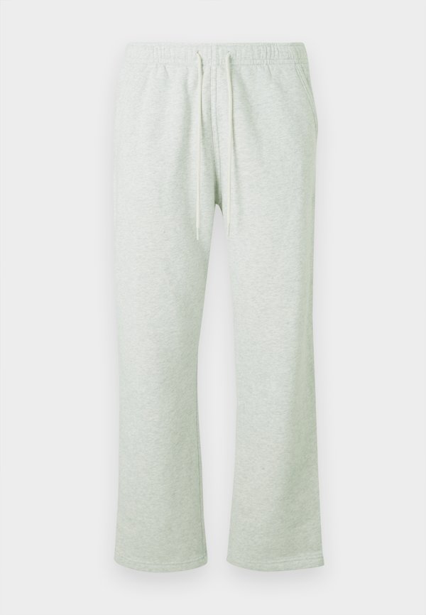 Abercrombie & Fitch ESSENTIAL STRAIGHT