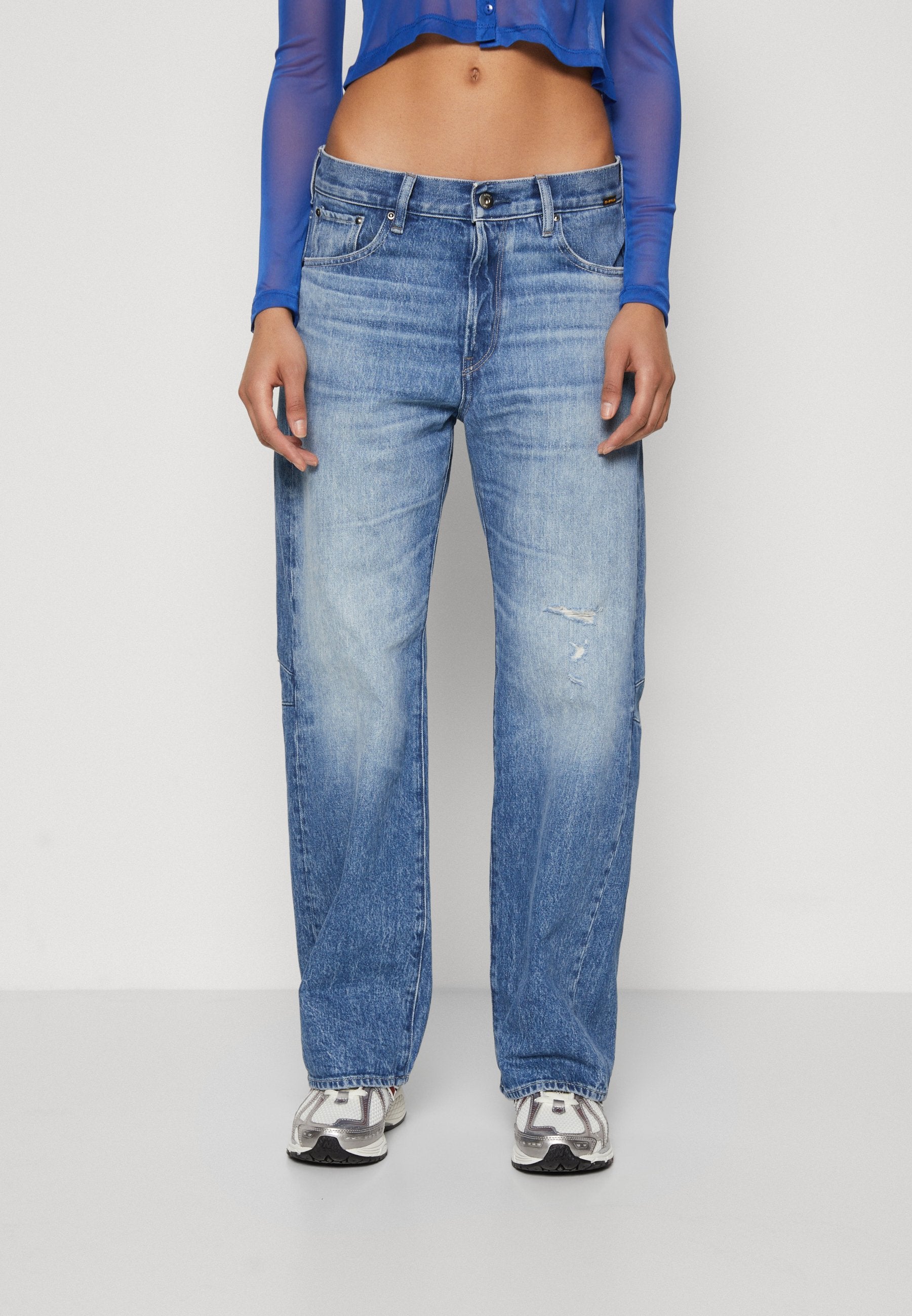 BOWEY 3D BOYFRIEND ANKLE Media 3
