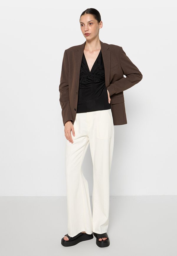 Iro