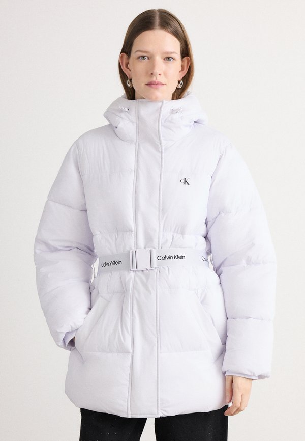 Calvin Klein Jeans BELTED MIDWEIGHT PUFFER