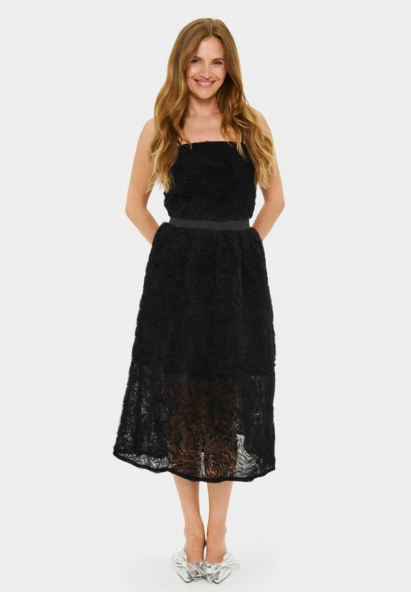 Saint Tropez SZA line skirt