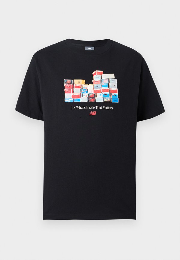 New Balance BOXES - Print T-shirt - black