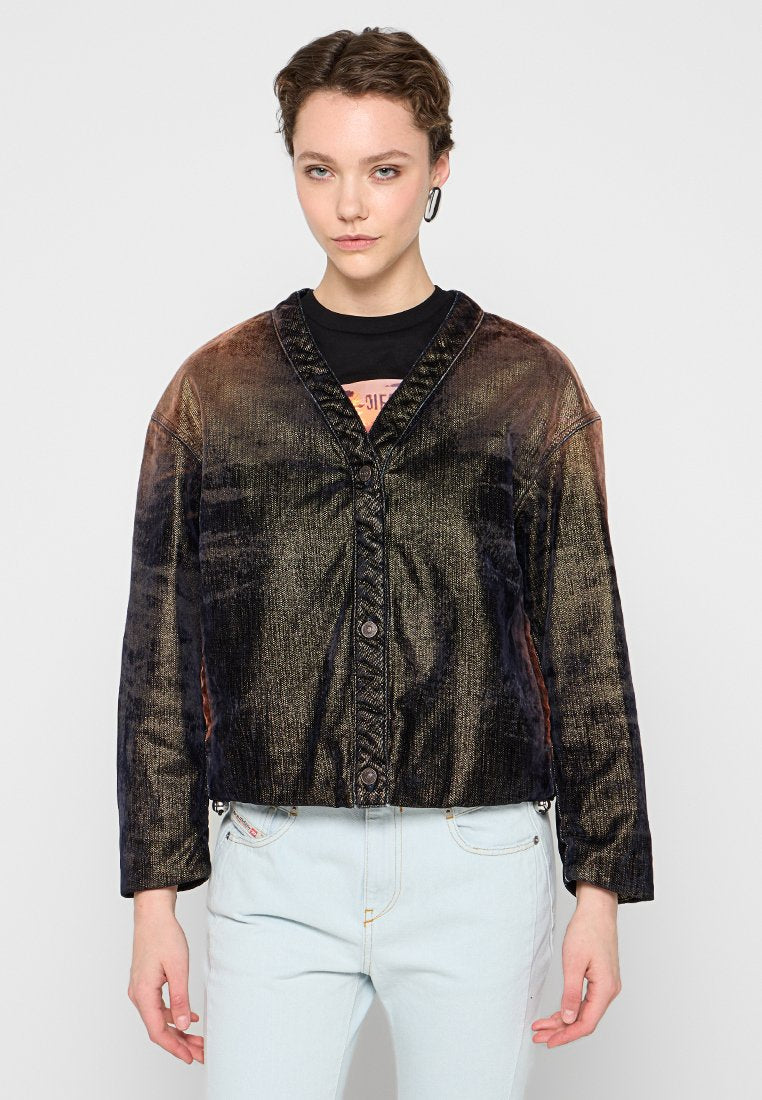 Metallisch glänzende, dunkle Stoffjacke mit cropped Schnitt, V-Ausschnitt und Knopfverschluss. Hat eine strukturierte Oberfläche und oversized Stil.