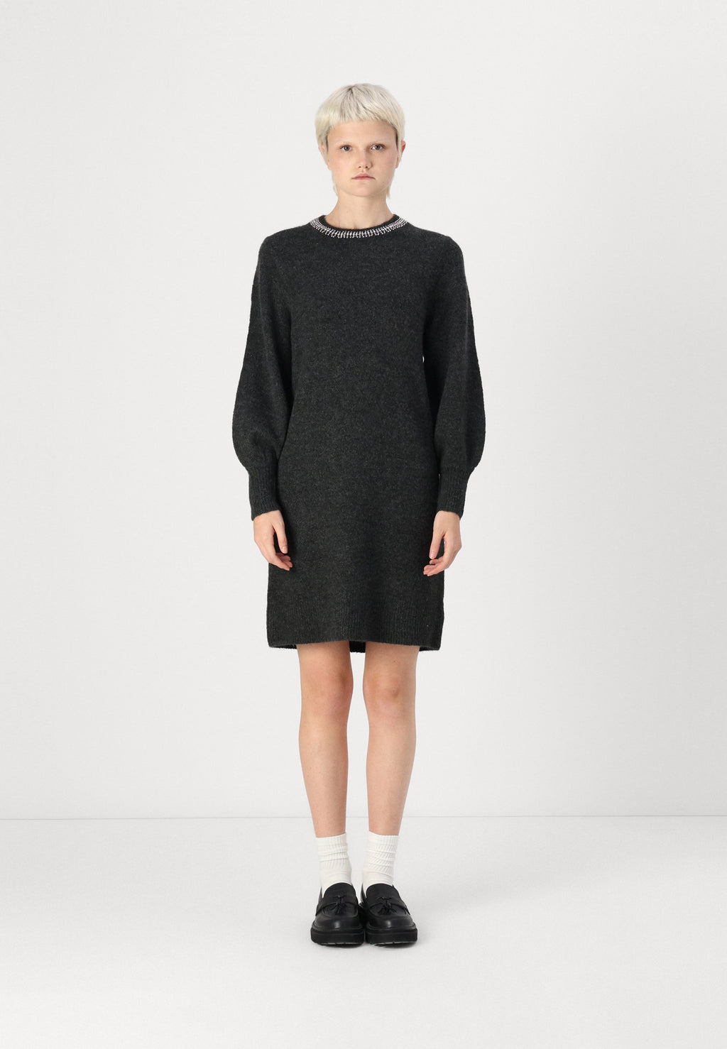 Knitted ONLELSA short Media 3