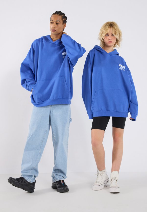 YOURTURN UNISEX OVERSIZED FIT DISTORTED PRINT HOODIE