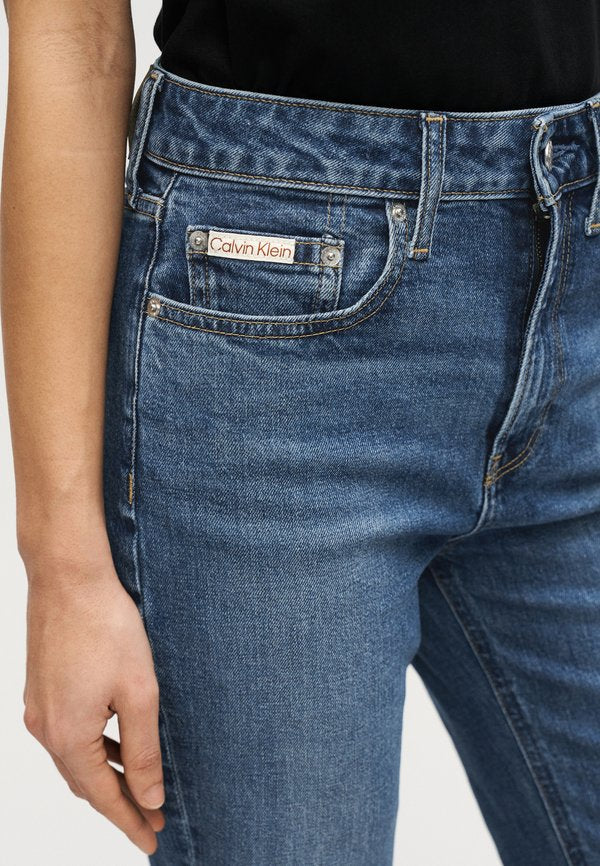 Calvin Klein Jeans HIGH RISE CROP
