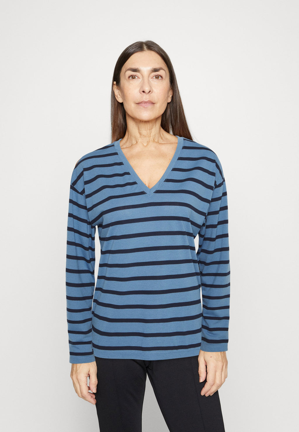 Marks & Spencer RELAX V NECK