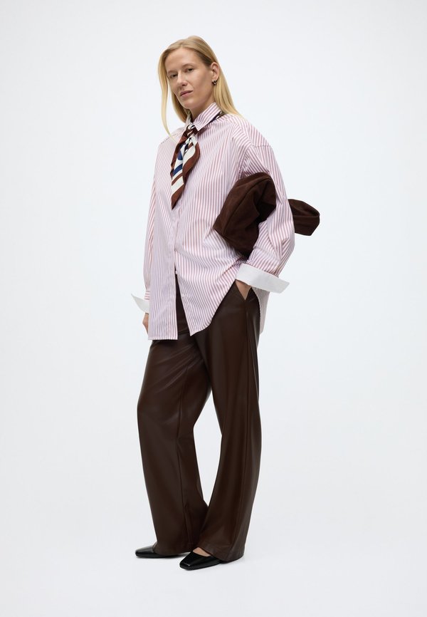 Copenhagen Muse CMMARYANN-SHIRT