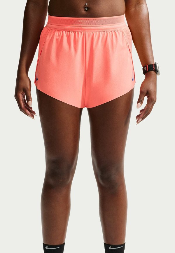 Nike Performance W NK ARSWFT DFADV MR 3IN SHORT - Sports shorts - atomic pink black white old royal
