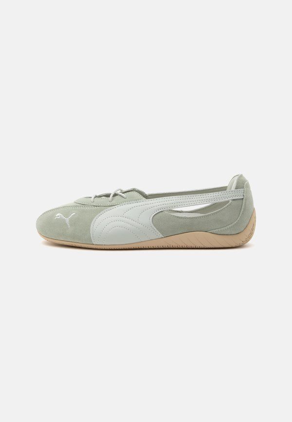 Puma SPEEDCAT NOVA - Ankle strap ballerina shoes - soft grass/toasted almond