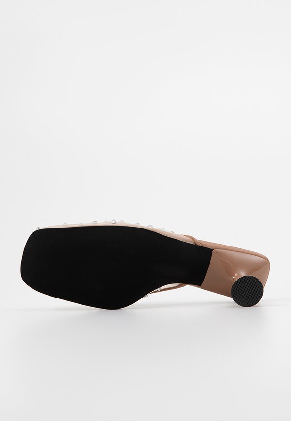 Jeffrey Campbell ENSUE-MSJ