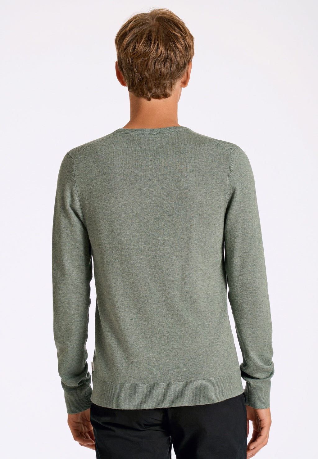 ECOVERO L/S O-NECK Media 4