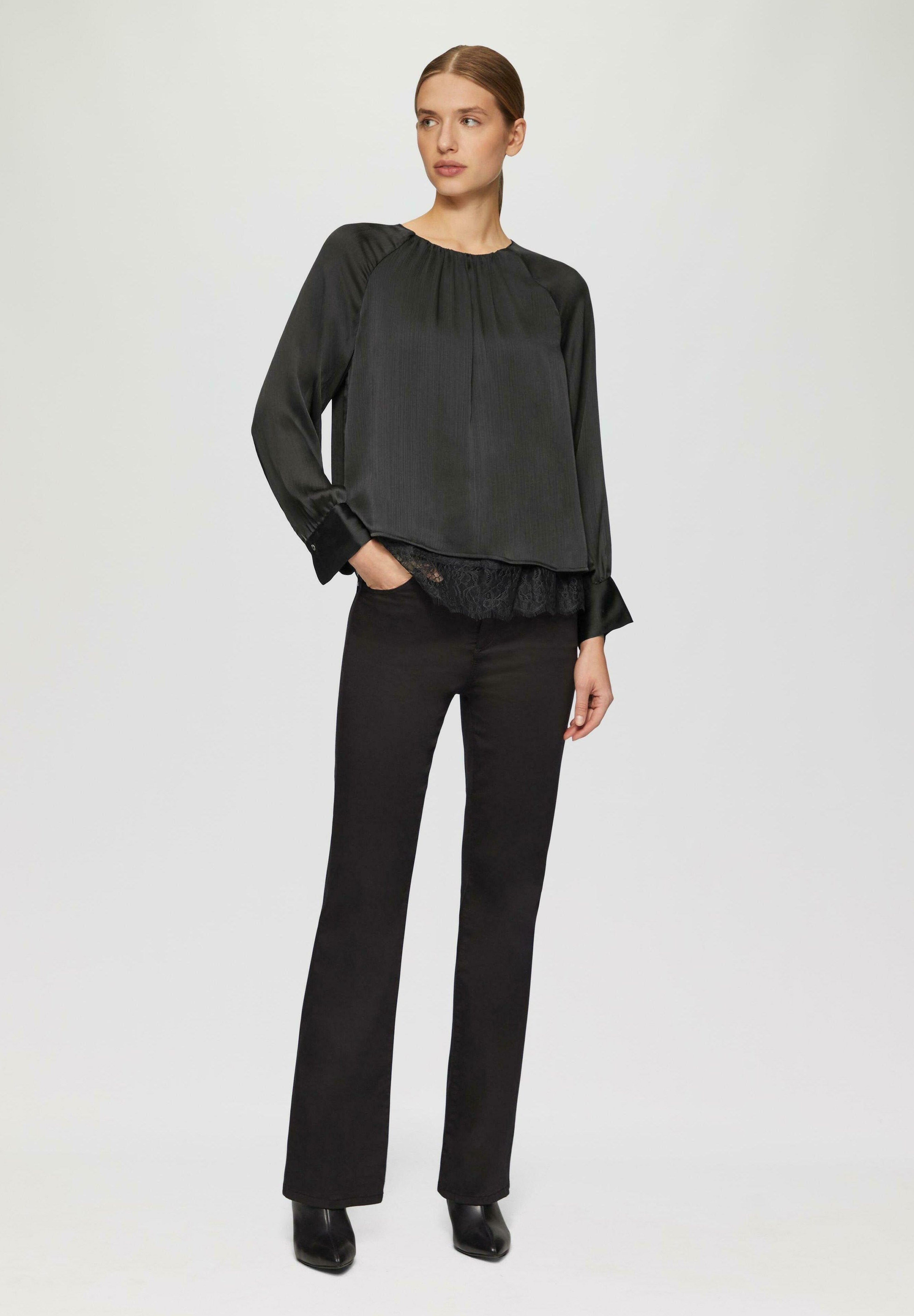 s.Oliver BLACK LABEL MIT DETAILS