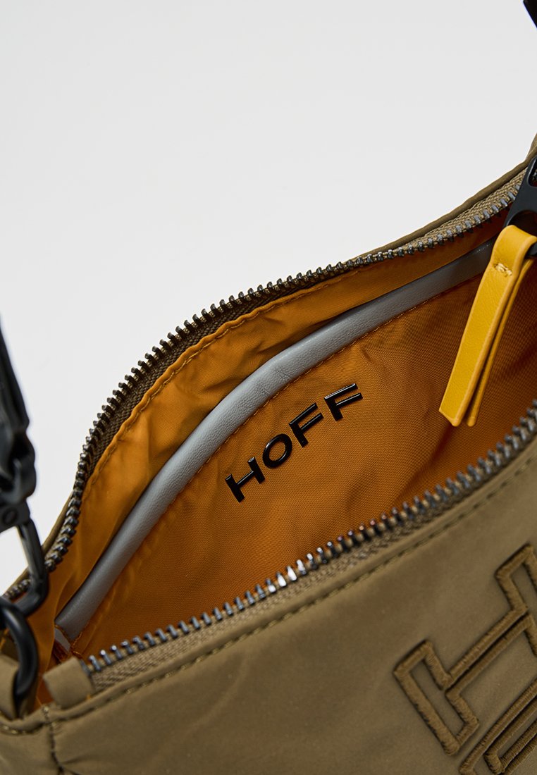 HOFF SALON