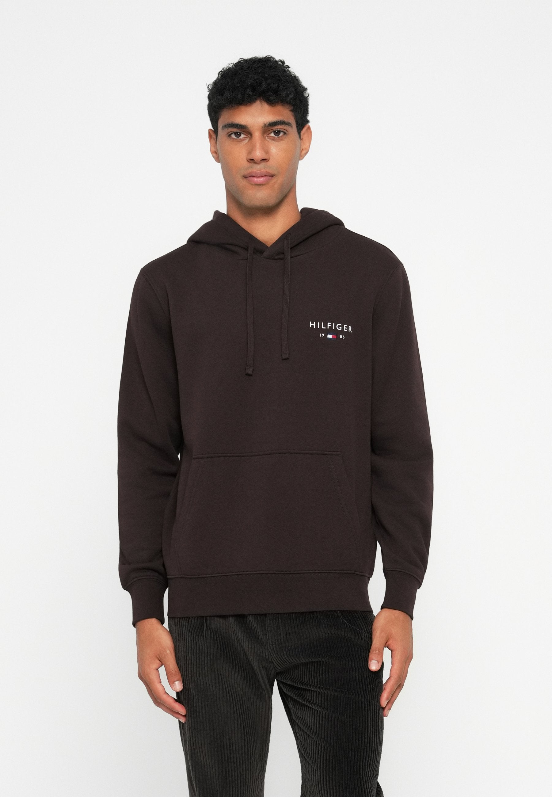 BRAND LOVE SMALL HOODIE Media 3