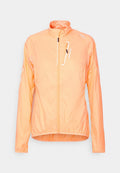 Leichte, orange Windjacke mit hohem Kragen, durchgehendem Reißverschluss und reflektierenden Akzenten. Hergestellt aus glattem, atmungsaktivem Material.