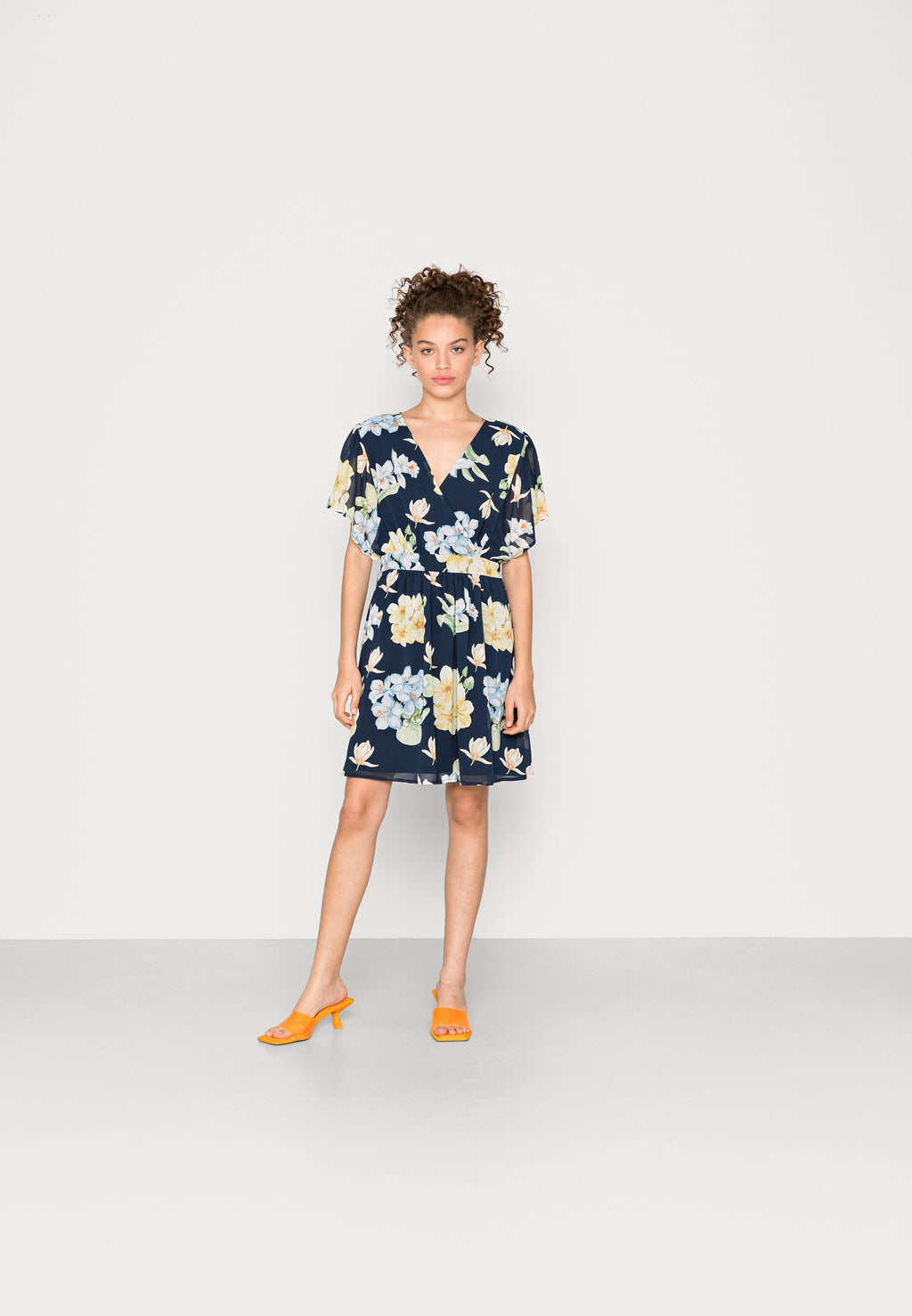 VILA VIKATHRYN DRESS