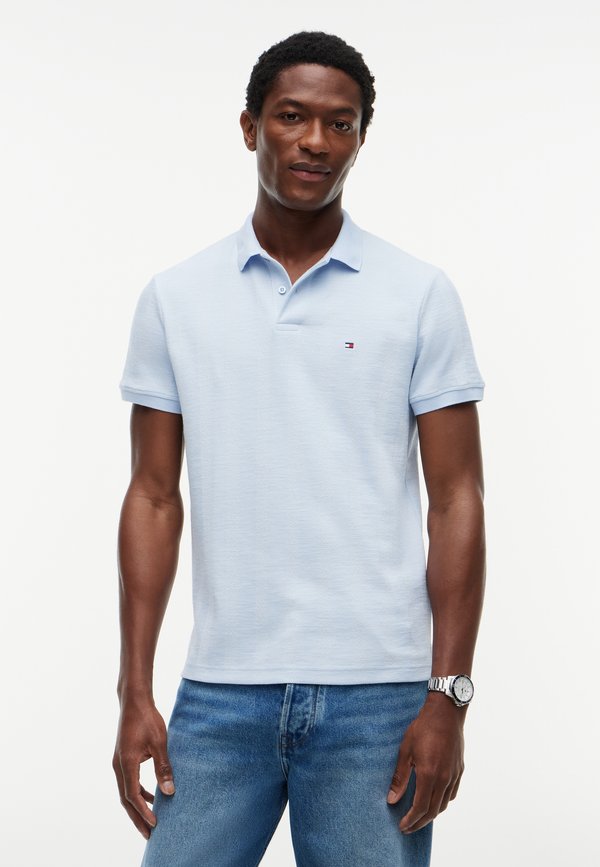 Tommy Hilfiger VERTICAL TONAL STRIPE REG POLO - ELEVATED ESSENTIALS