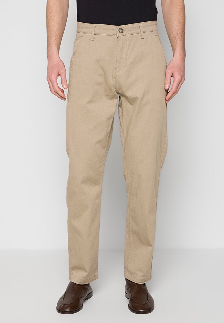 RELAXED FIT Media 1