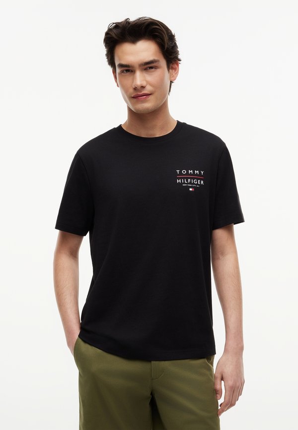 Tommy Hilfiger BRAND LOVE LEFT CHEST TEE - Basic T-shirt - black