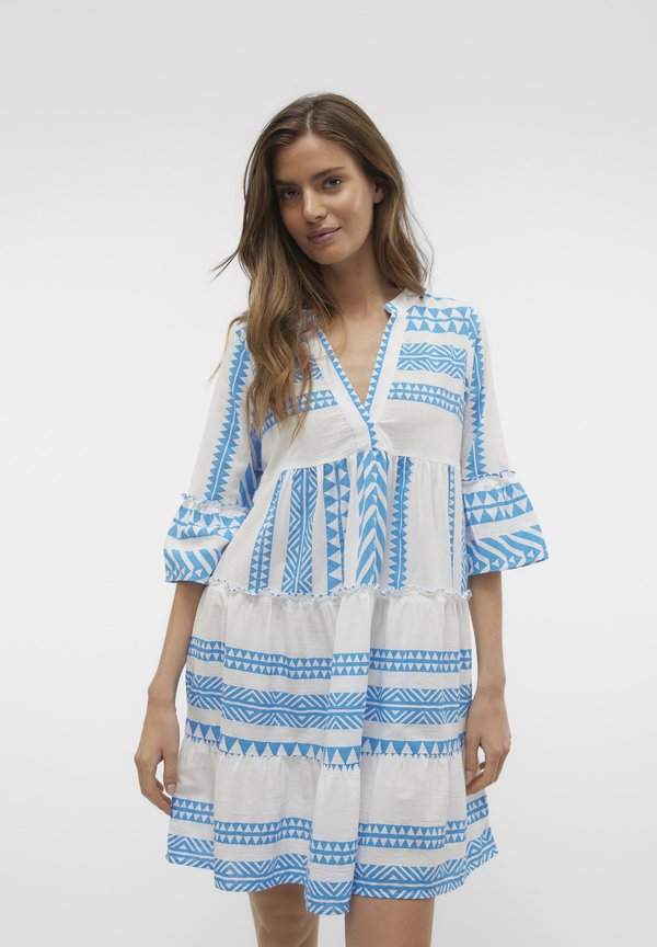 Vero Moda DICTHE 3/4  - Day dress - snow white