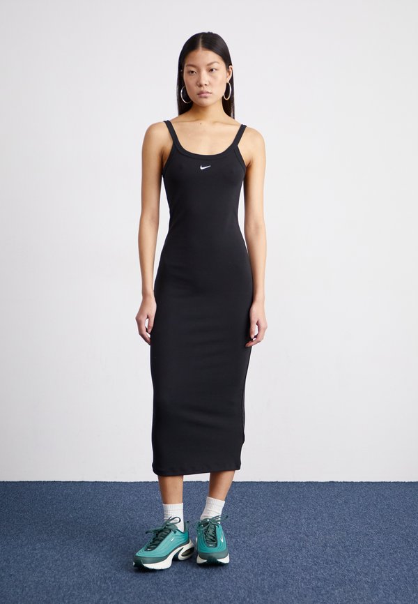 Nike Sportswear SPORTSWEAR CHILL KNIT - Jersey dress - black/sail
