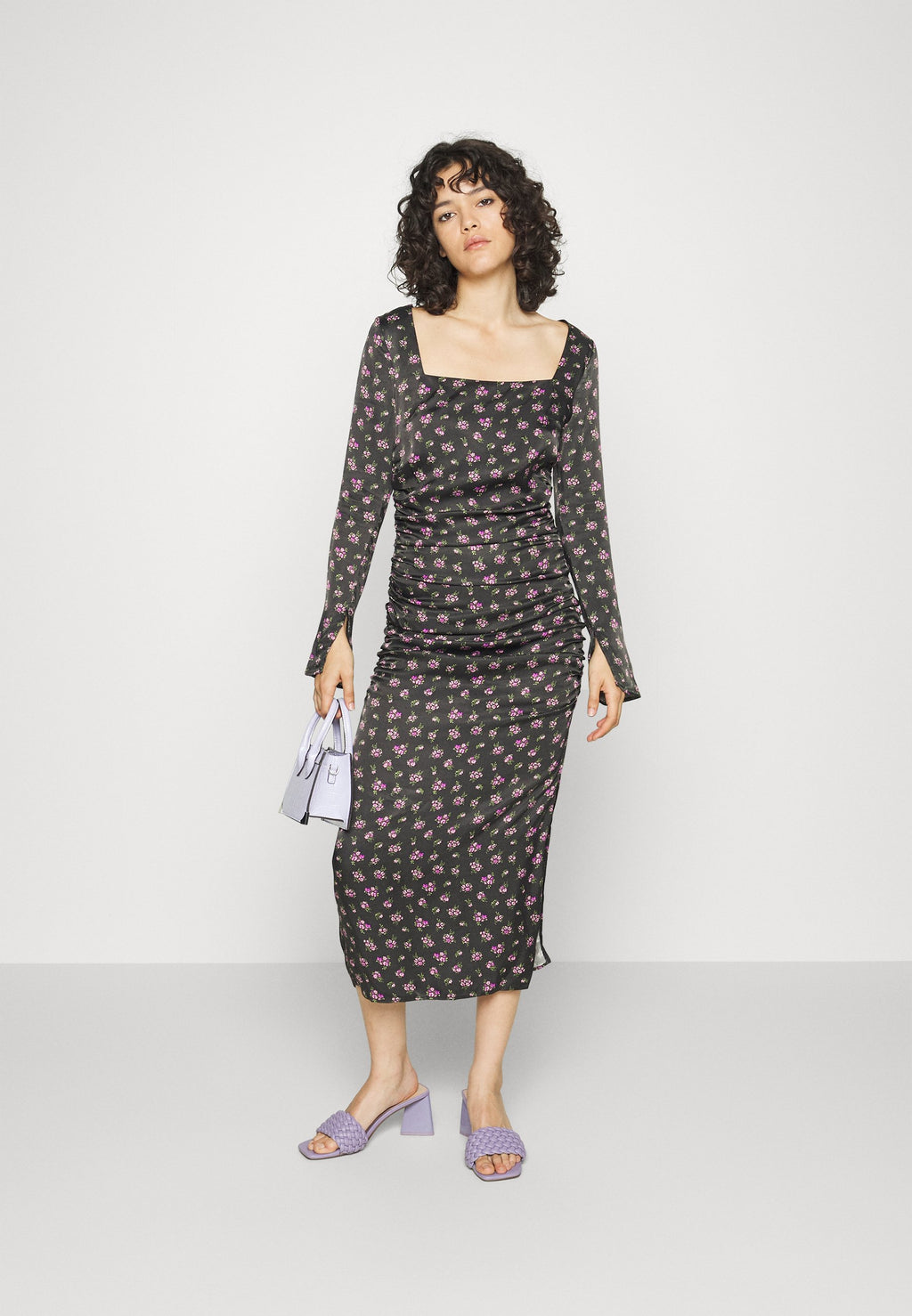 NA-KD RUCHING MIDI DRESS