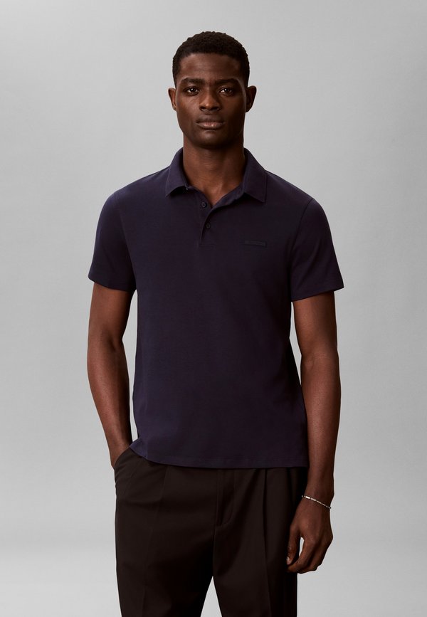 Calvin Klein SLIM SUPIMA LOGO PATCH  - Polo shirt - dark sapphire