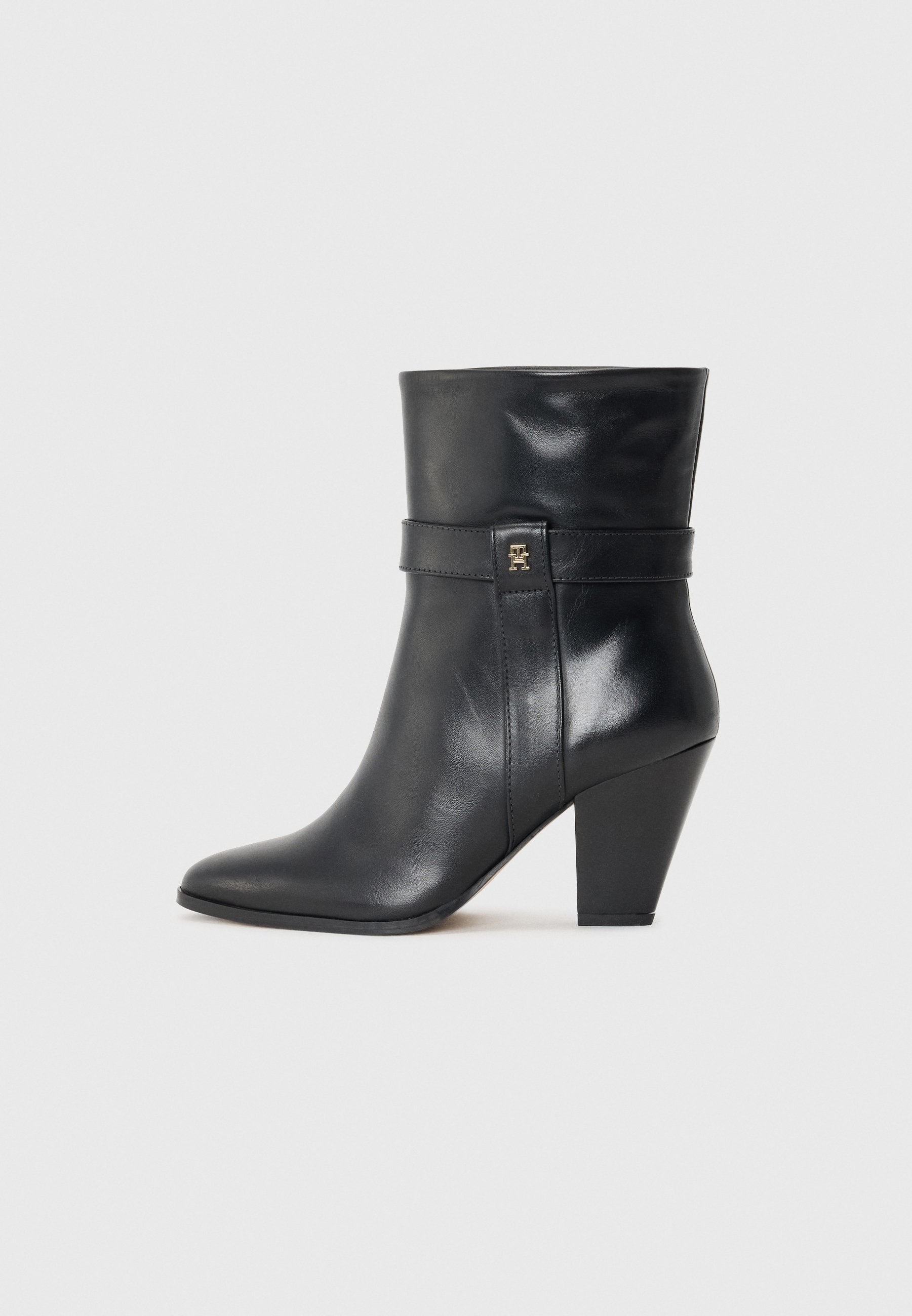 Tommy Hilfiger High Heel Stiefelette Media 1