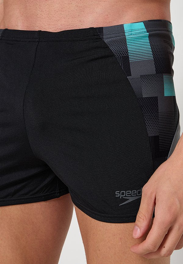 Speedo