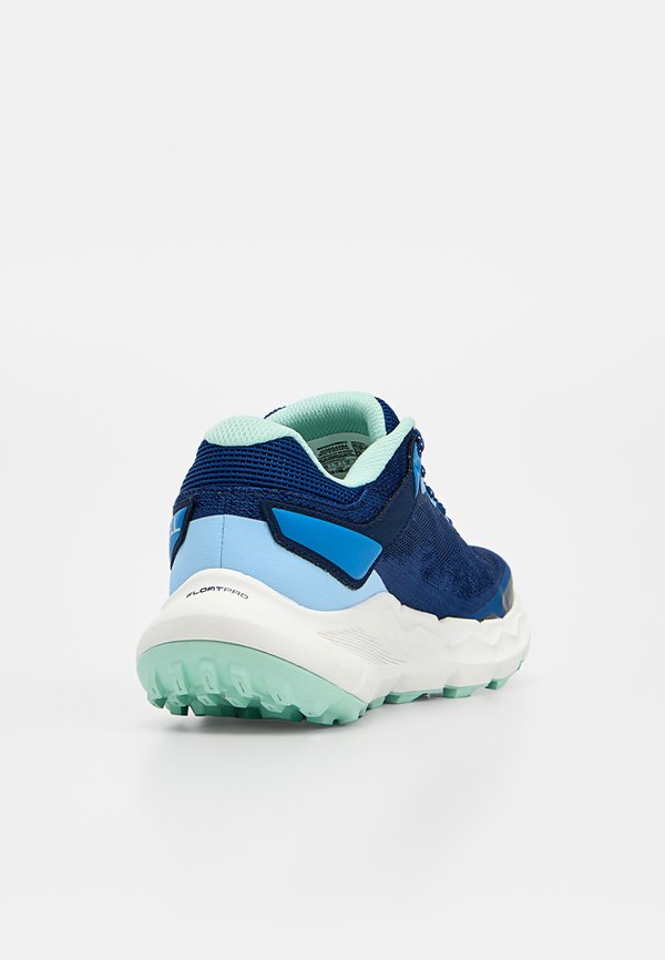 Merrell NOVA 4