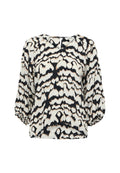Schwarz-weiße Bluse mit einem Leopardenmuster, Rundhalsausschnitt und drei viertel Puffärmeln. Hergestellt aus leichtem Stoff.