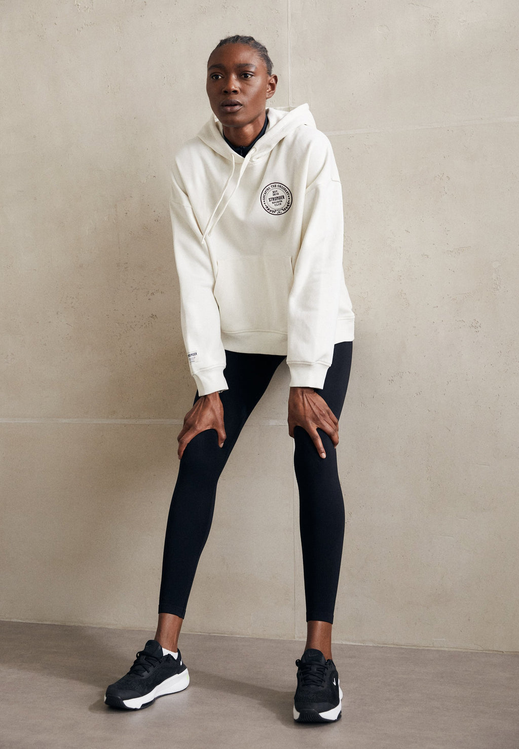 Stronger RELAXED HOODIE