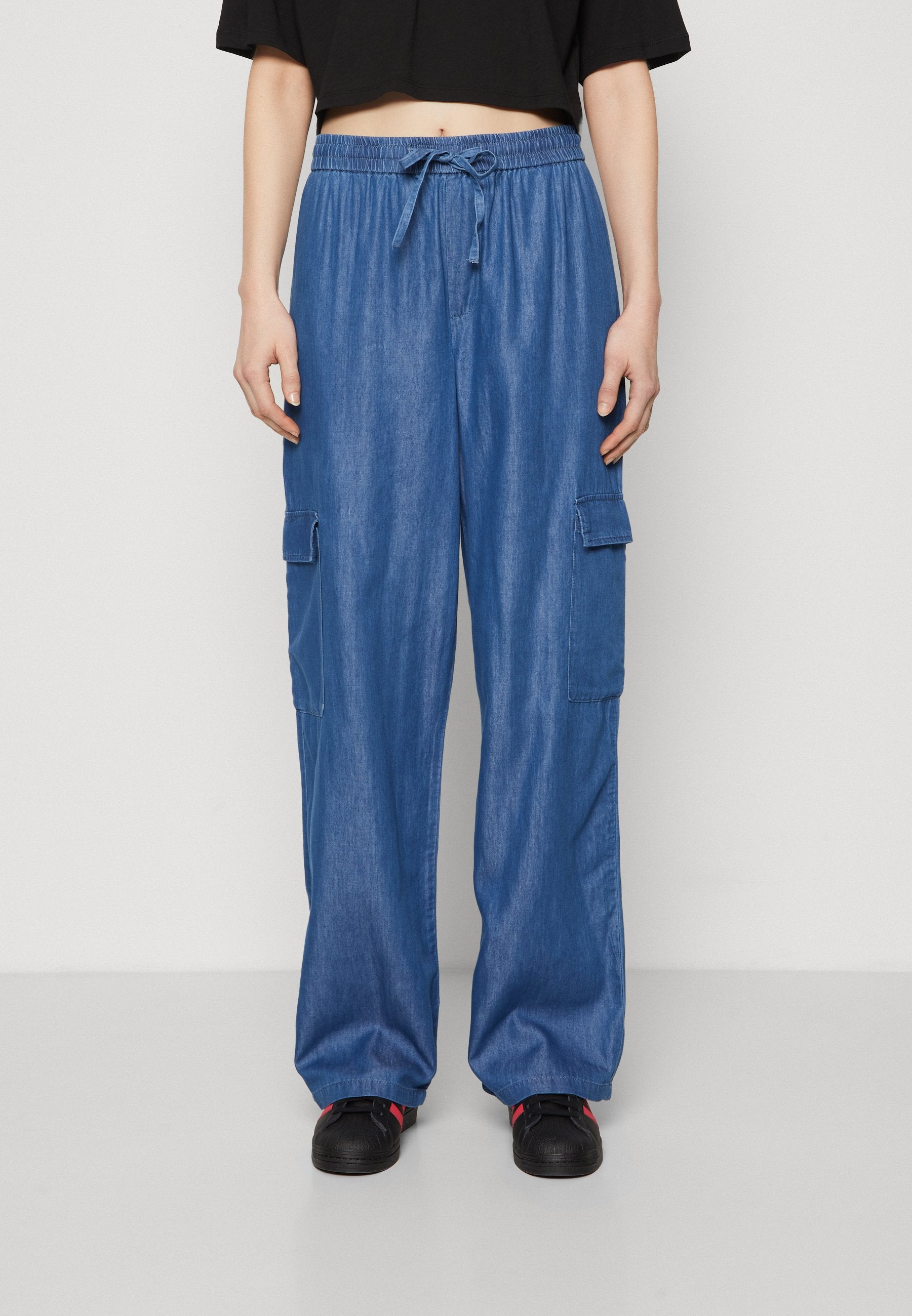 ONLMARLA WIDE CARGO Media 3