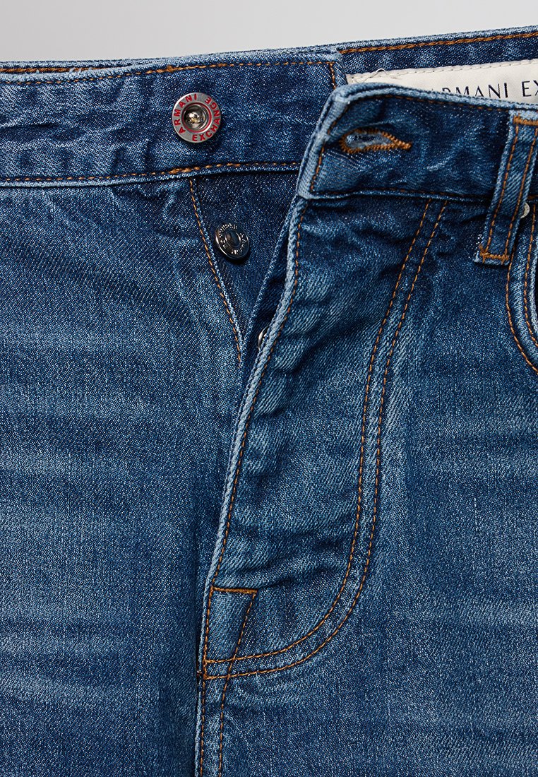 Armani Exchange Jeans Relaxed Fit Media 5