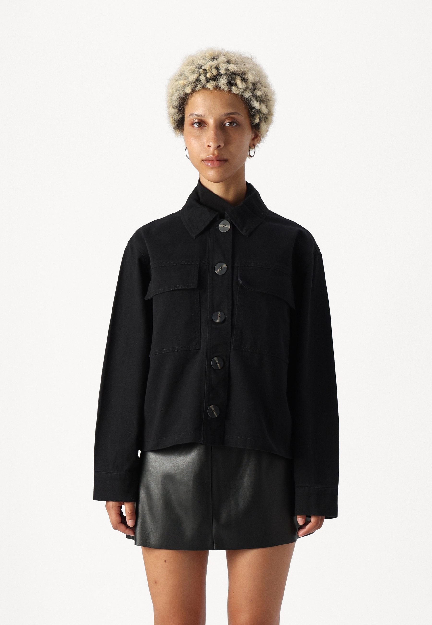 ONLELSA SHORT JACKET Media 3
