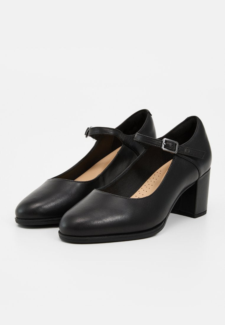 Clarks FREVA55