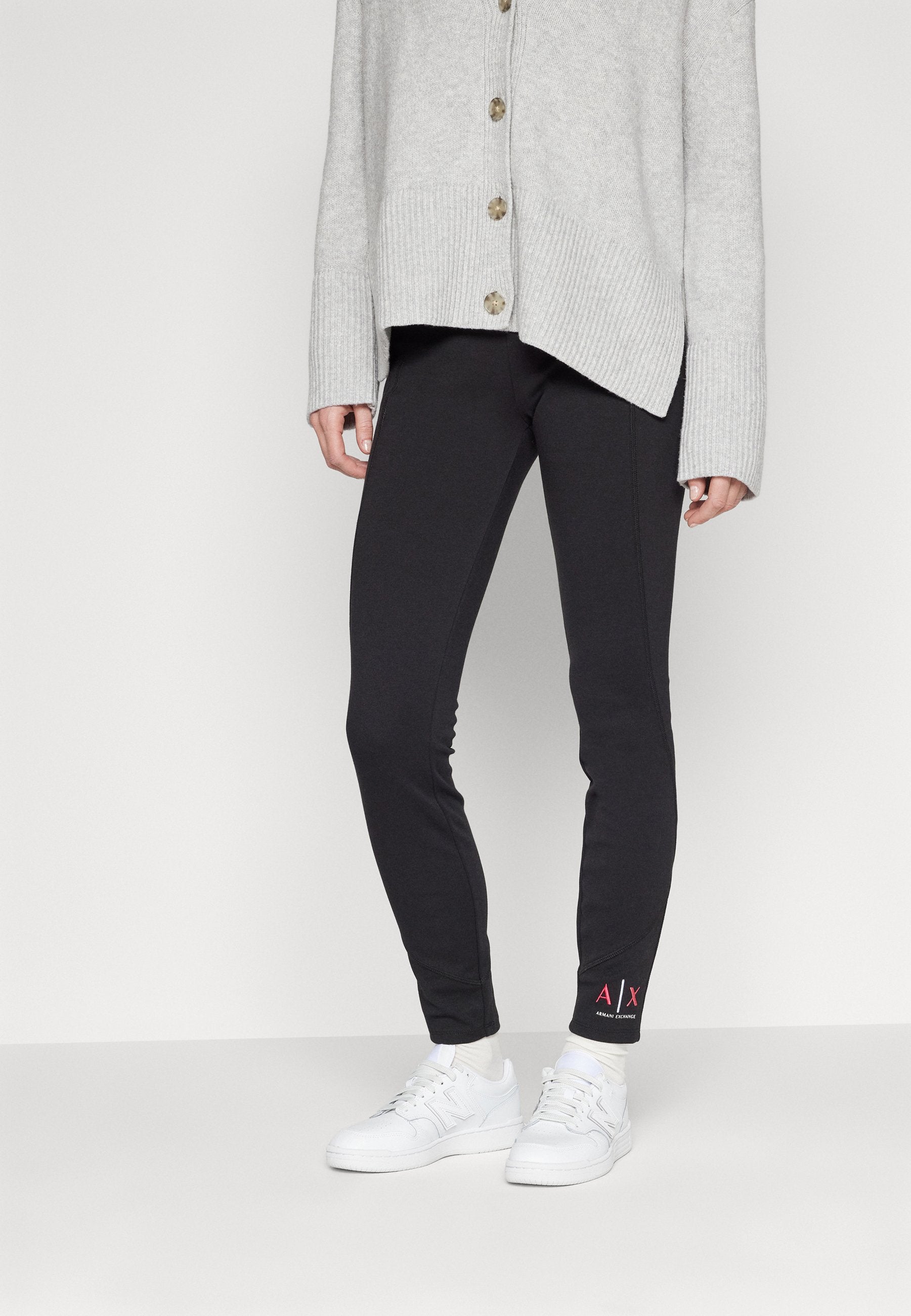 CAPSULE LEGGING Media 3