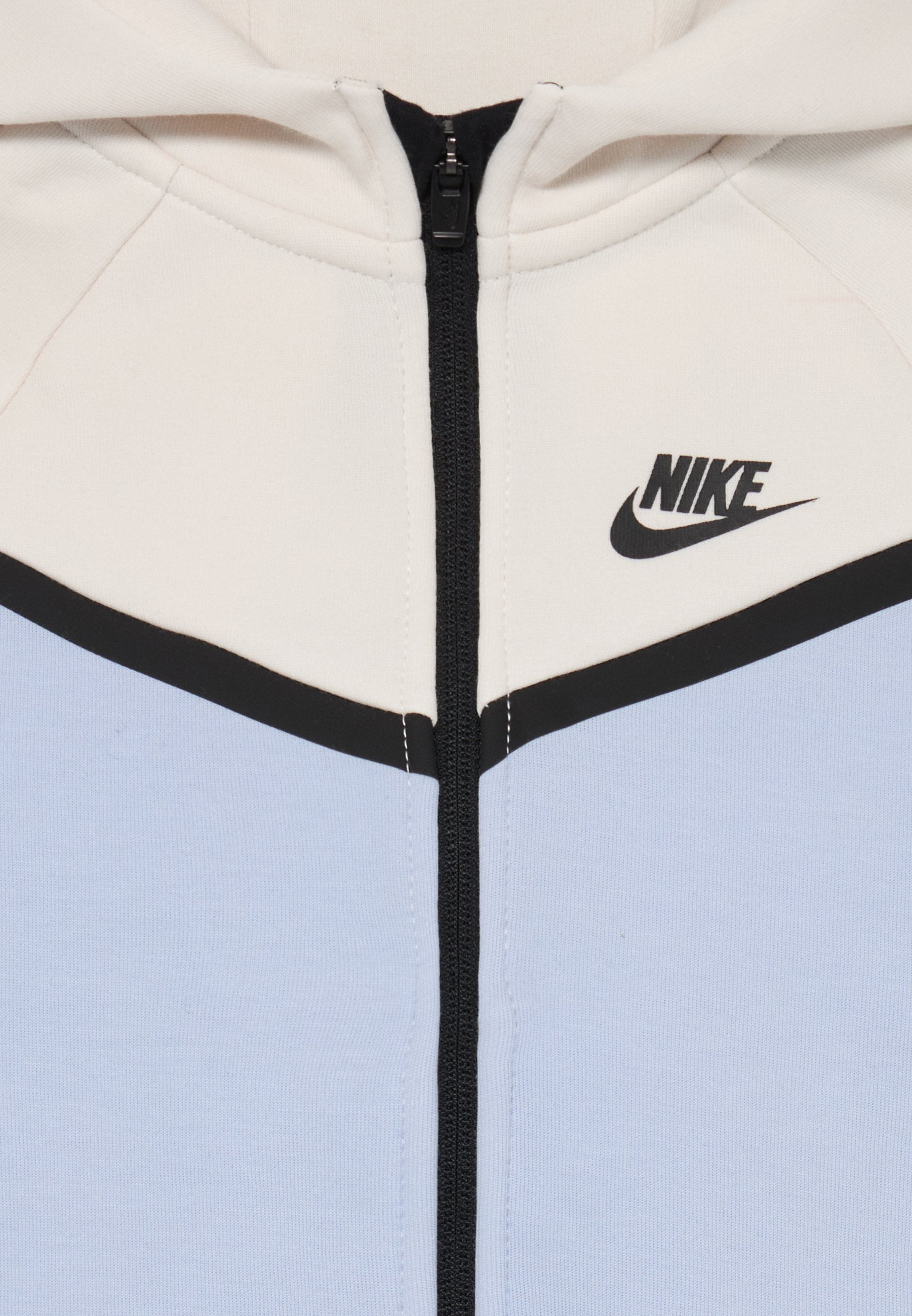 Nike Sportswear TECH SET UNISEX