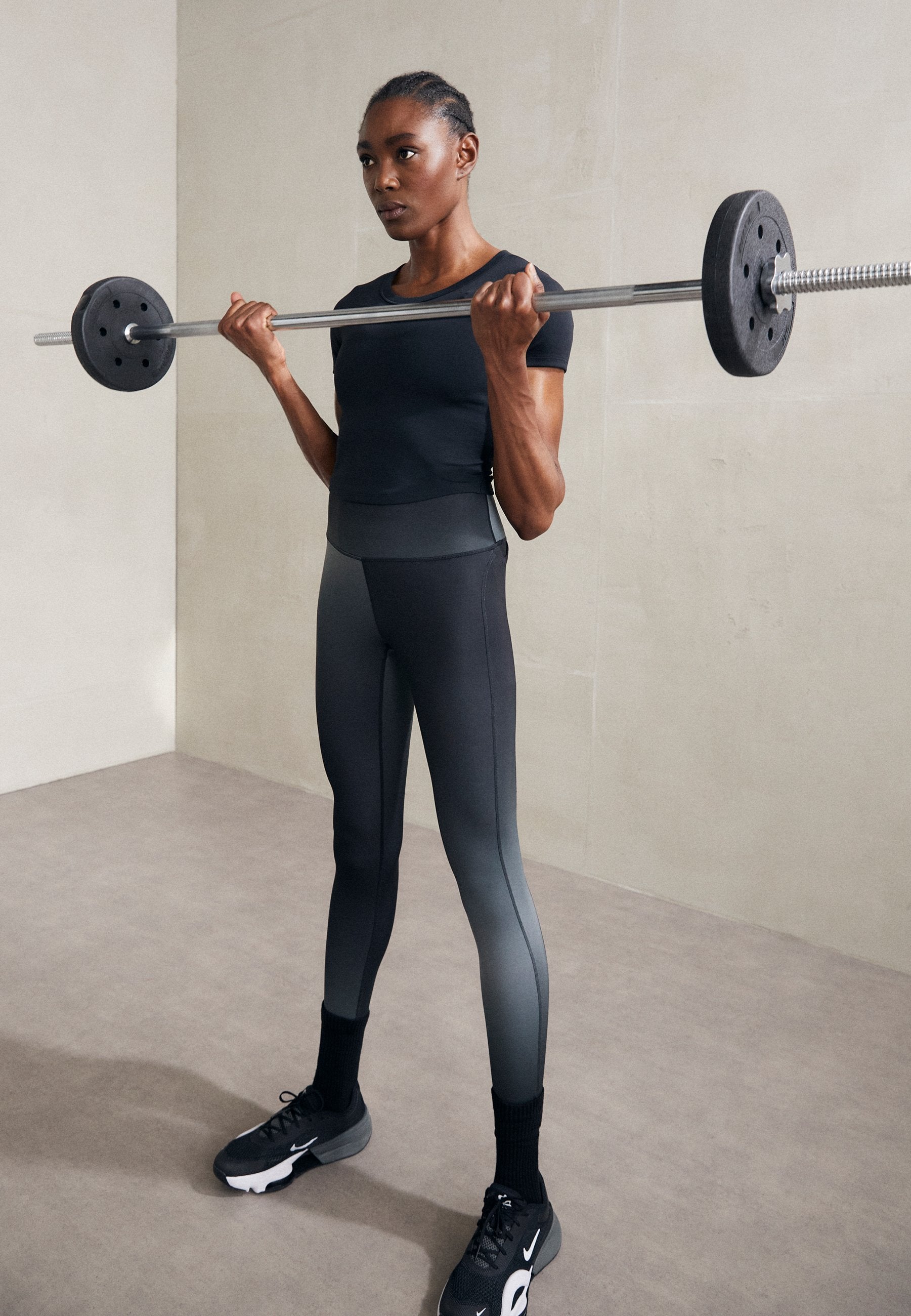 Nike Performance ONE FITTED TOP