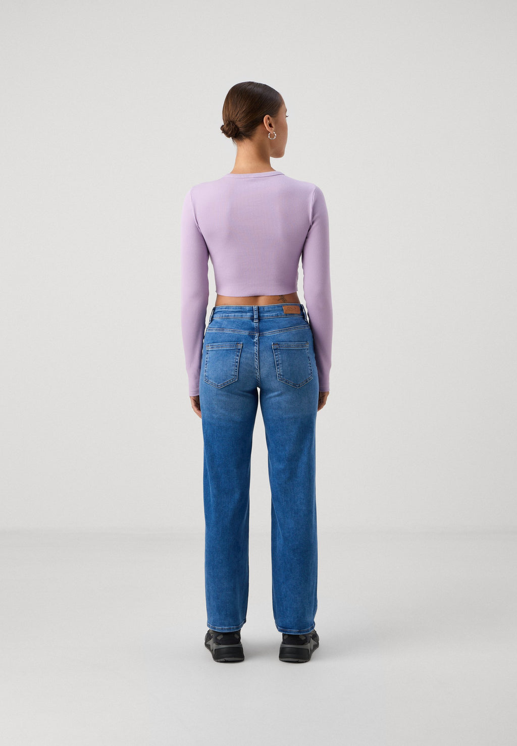 ONLBLUSH MID Media 4