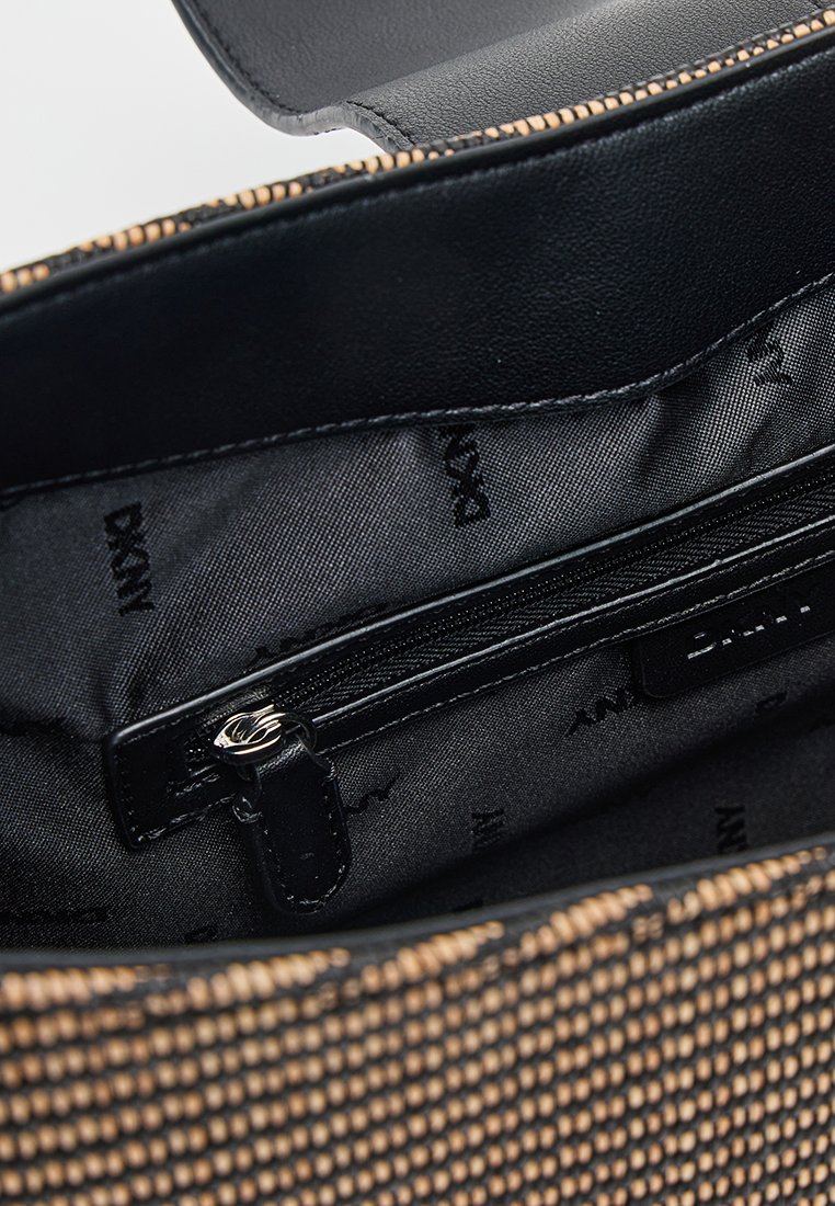DKNY BERTIE
