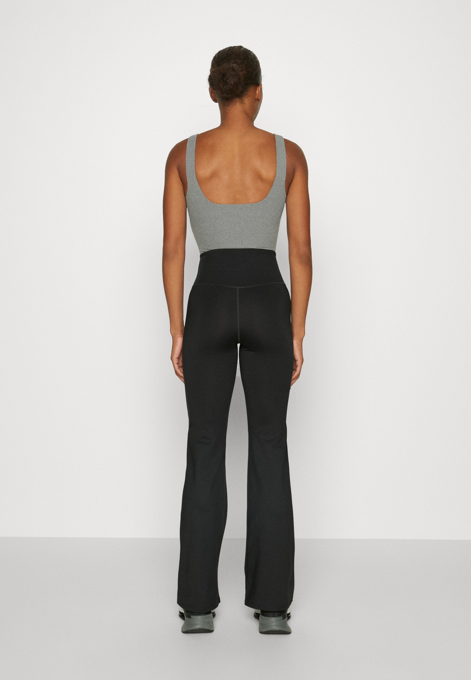 Girlfriend Collective FLARE LEGGING