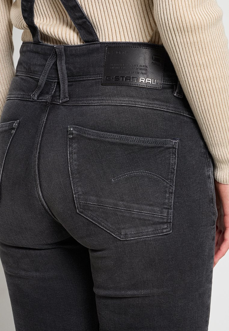 lynn skinny fit Media 5