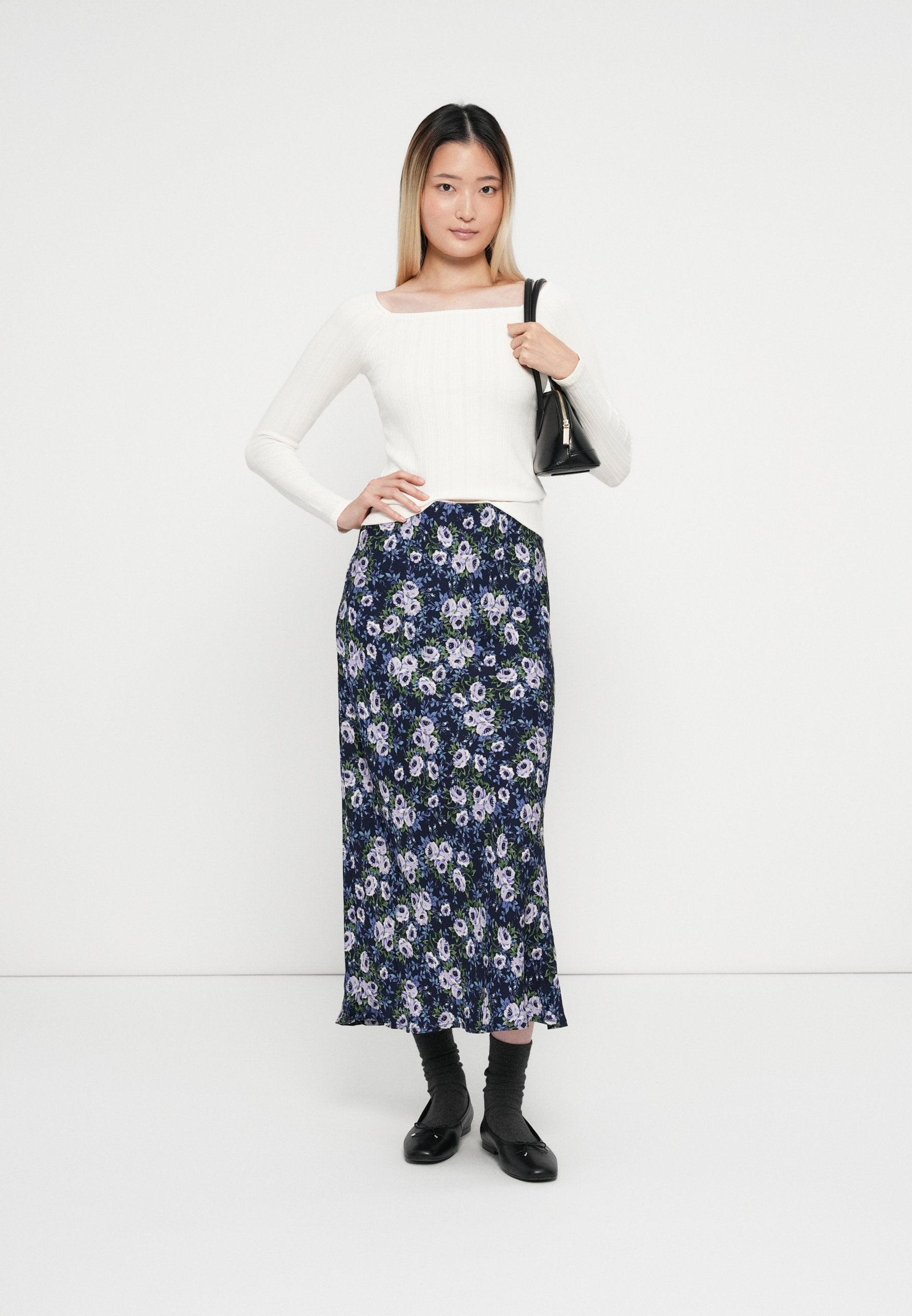 GAP PULL ON
