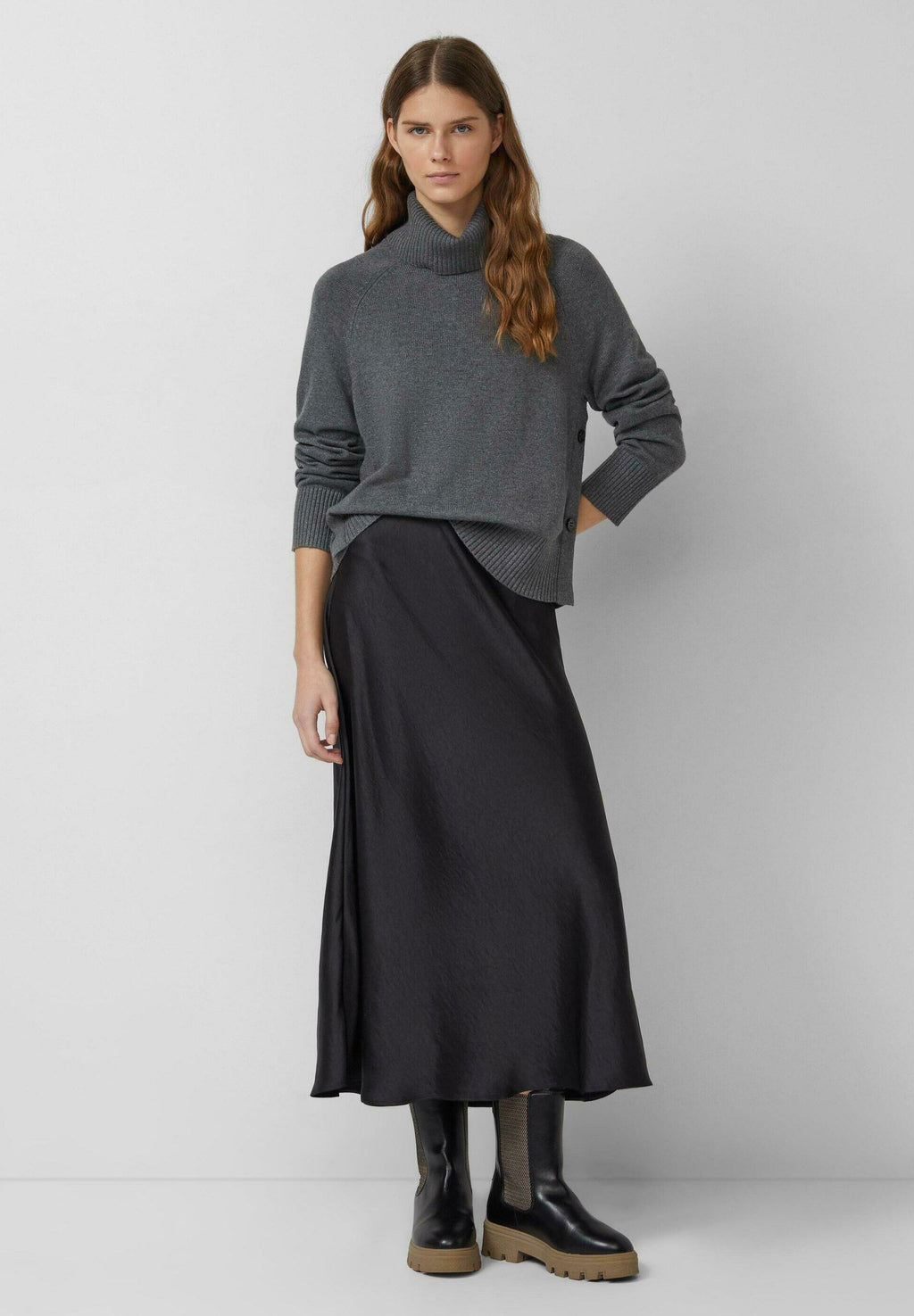 PULLOVER Media 2