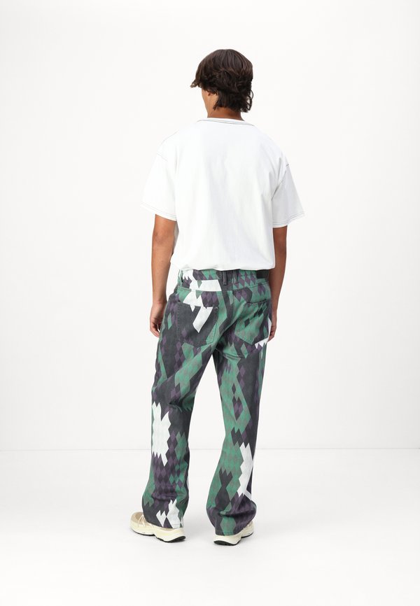 2Y Studios ADRIK BASIC WASHED