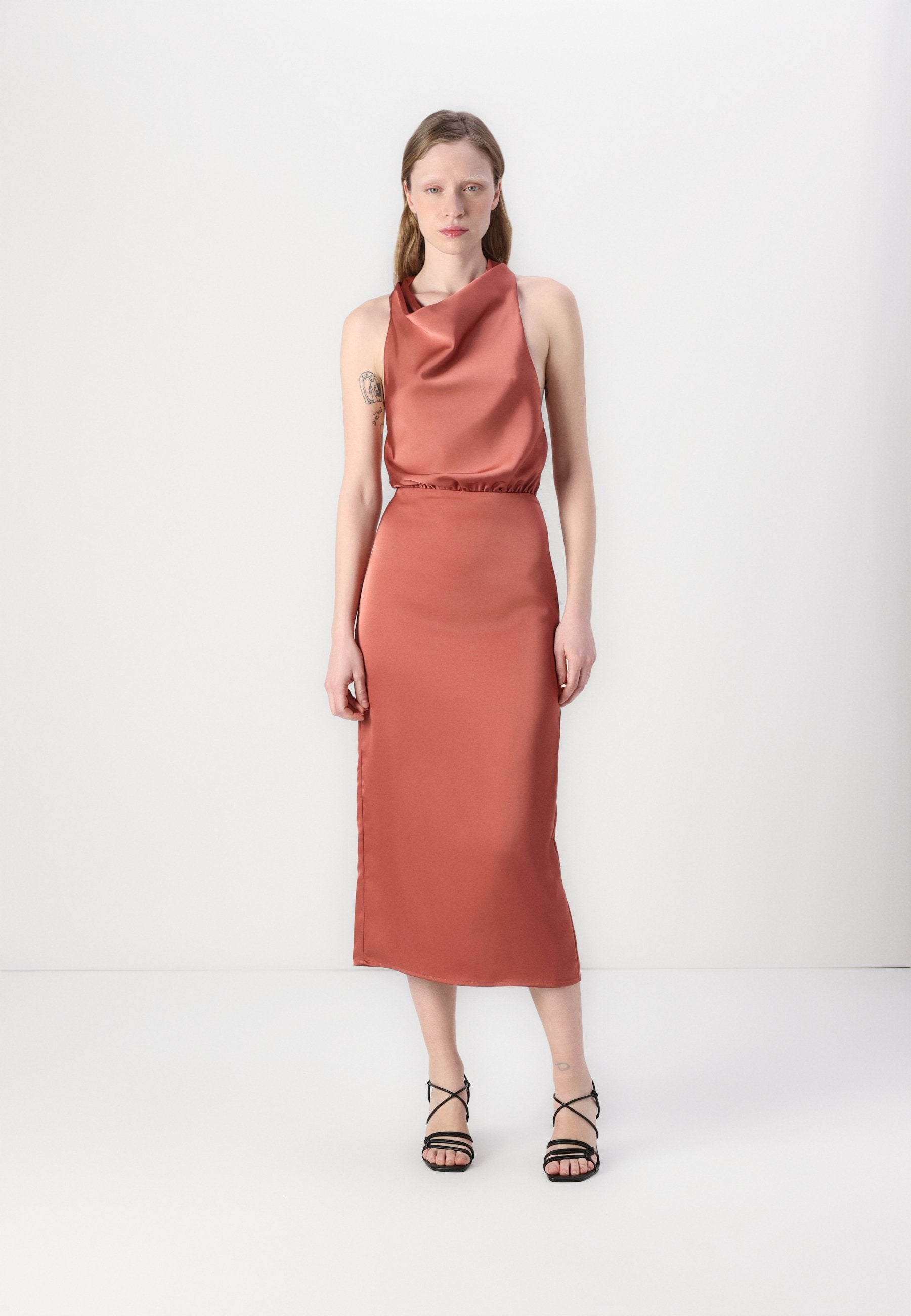 Malina SOLANGE OPEN BACK HALTER NECK