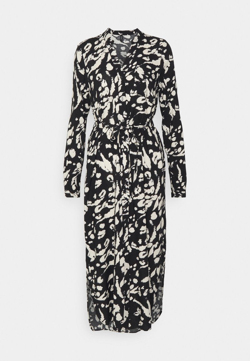 Vero Moda Tall Freizeitkleid - Vero Moda Tall - View 1